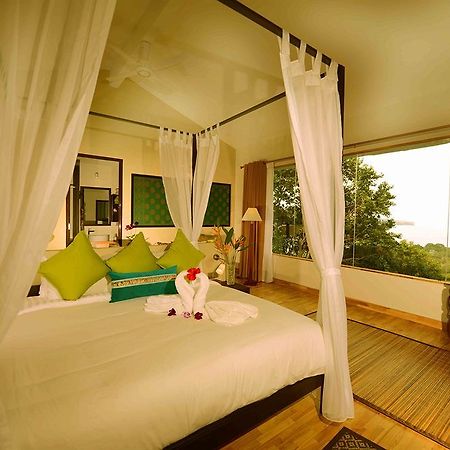Ambong Rainforest Retreat Pantai Tengah  Eksteriør billede